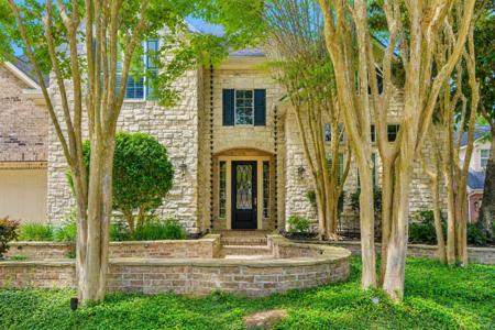 2110 Lost Maples Trail