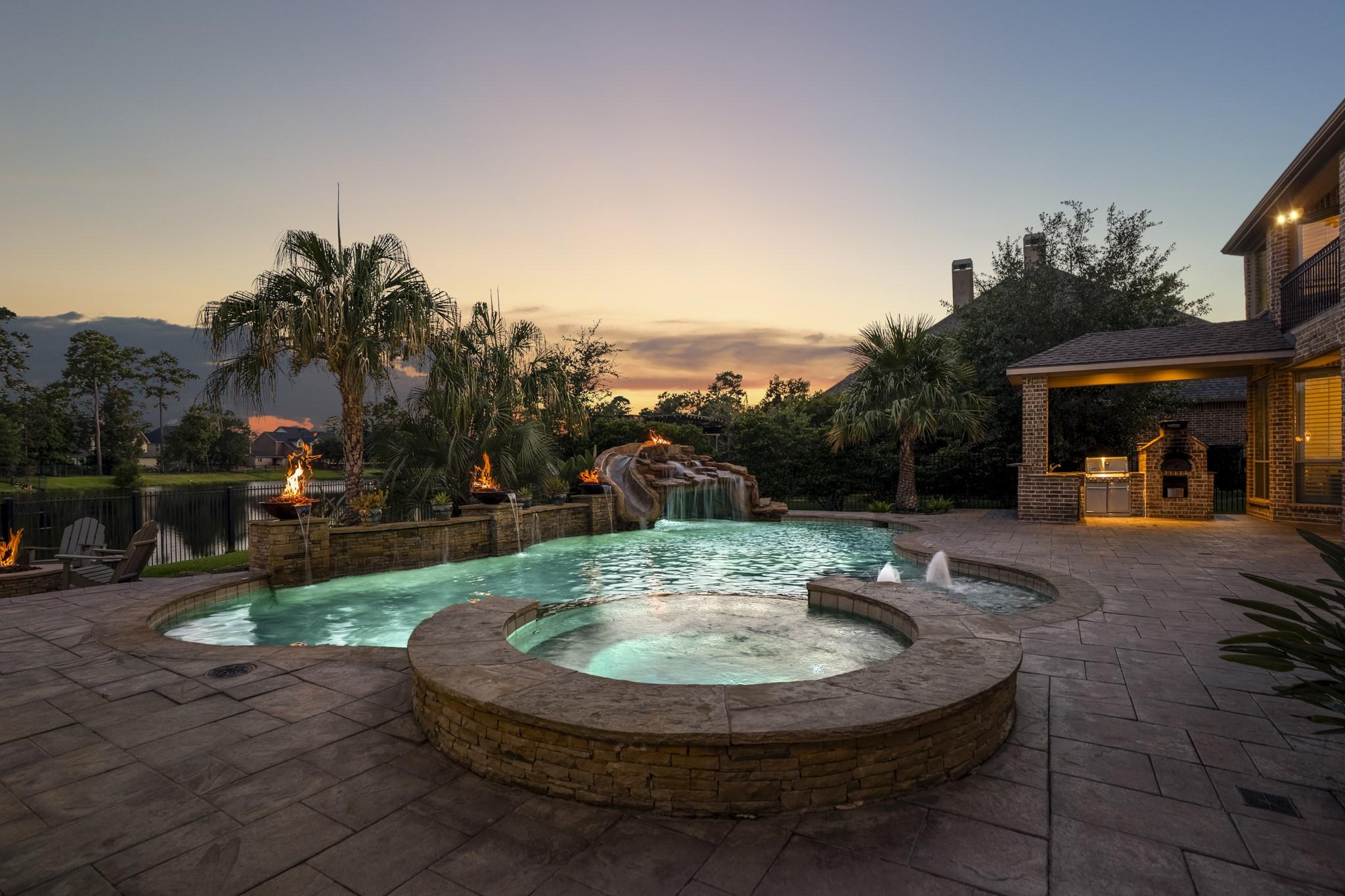 Image 4: Imagine having an actual waterfall surrounded by f