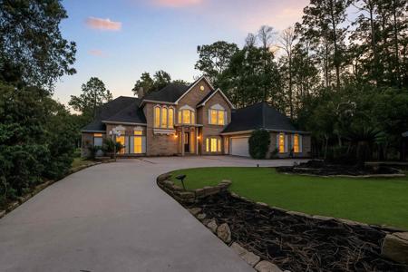 3230 Lake Island Drive