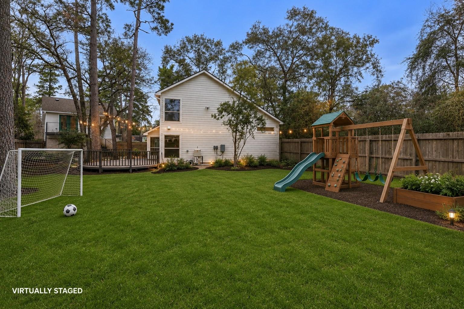 Image 3: With a lot size of over 1/2 an acre, you get the b