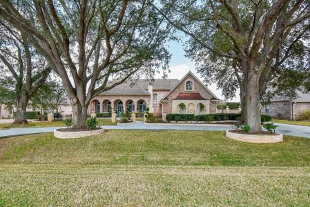 32426 Watersmeet Street