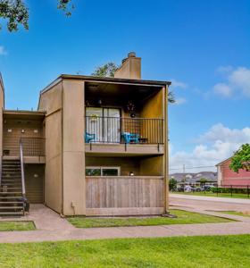 3300 Pebblebrook Drive