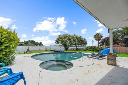 3114 Canterbury Lane