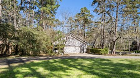 350 N Royale Greens Drive