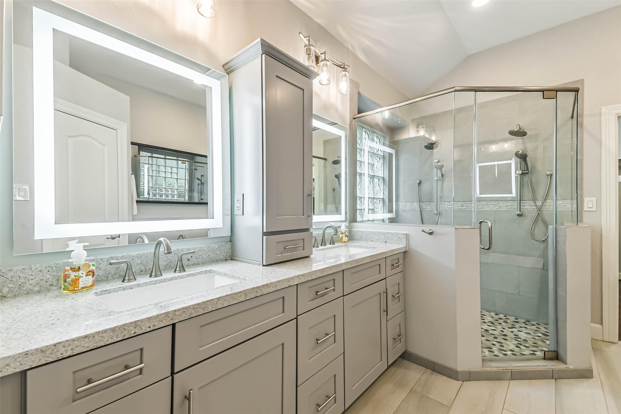 Image 2: Unwind in the beautifully remodeled primary bath f