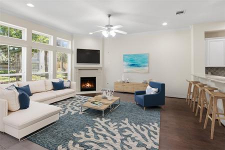 24 Tassia Lane