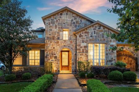 6102 Majestic Pines Drive