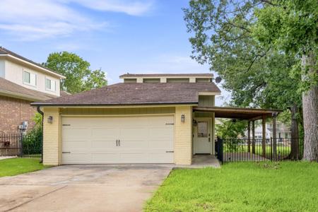 2931 Whitman Drive
