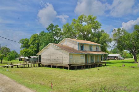 165 Willow Oak Drive