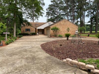 22424 Pine Valley
