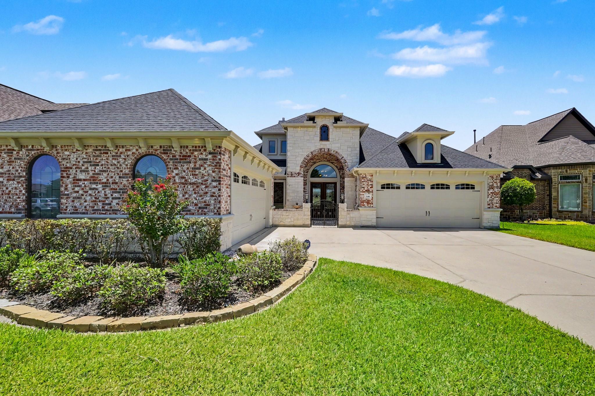 Image 1: Gorgeous one-and-a-half story custom home in Water