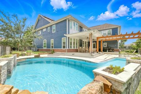 66 N Thatcher Bend Circle