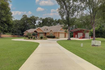 427 Lassen Villa Court