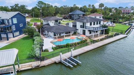 107 Cedar Lane