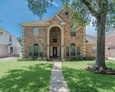 2430 Lakeside Drive