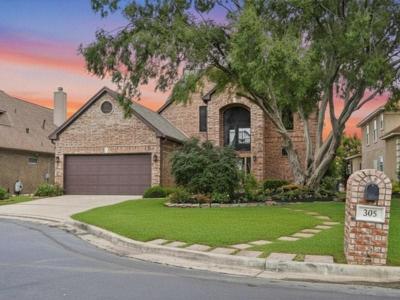 305 Harbor Circle
