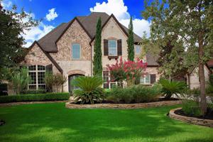 31 Paloma Bend Place