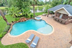 38 W Cove View Trail