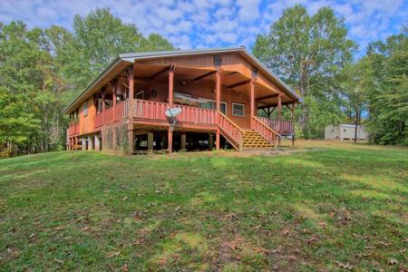 360 Oakhill Road