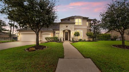 6815 Birdseye Maple Lane