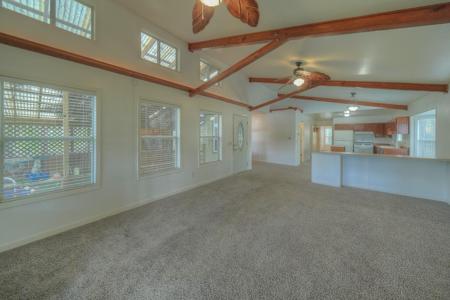 96 N Lakeside Drive