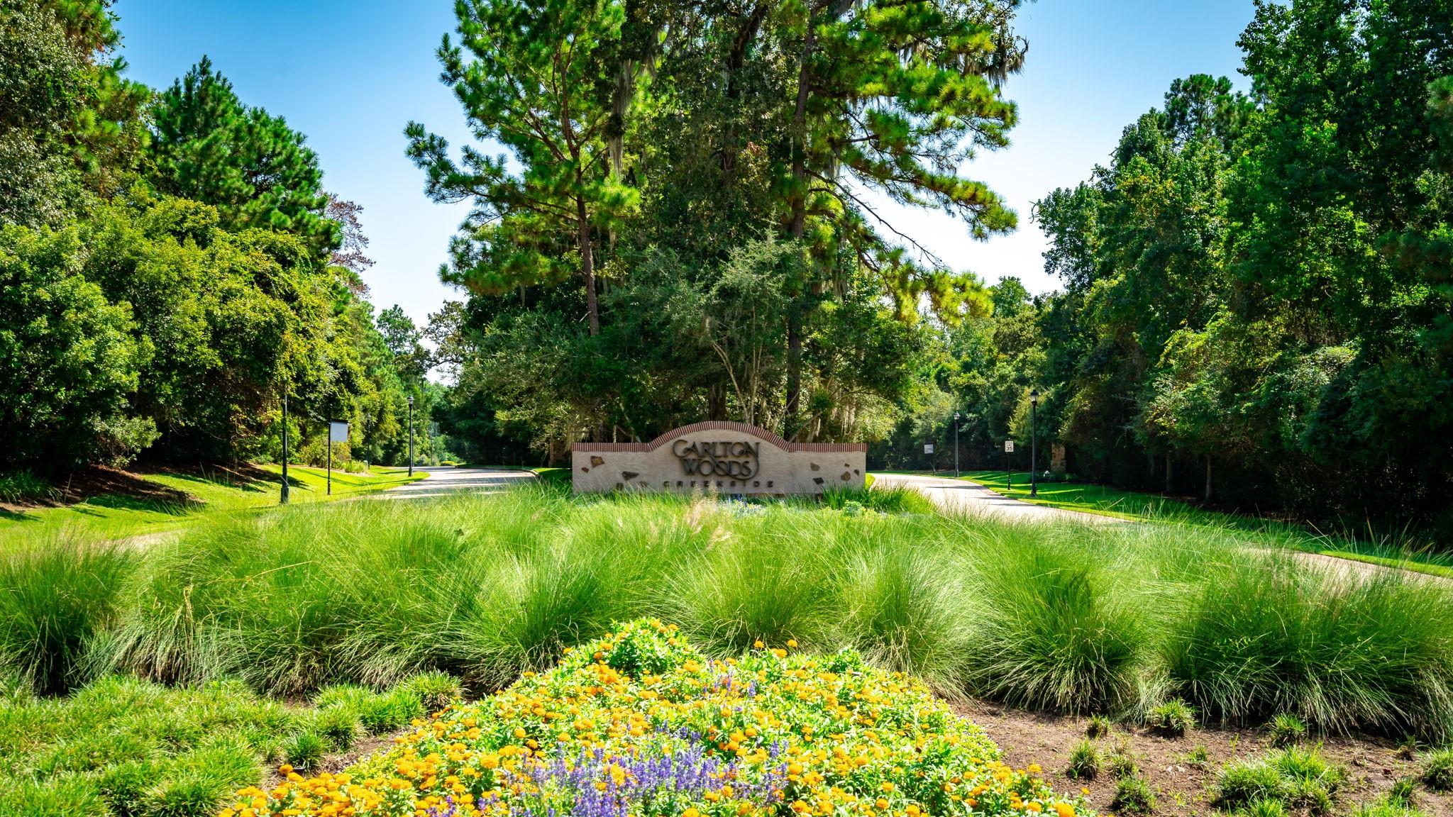 Image 1: Welcome to Carlton Woods Creekside