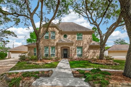 2103 Pleasant Palm Circle