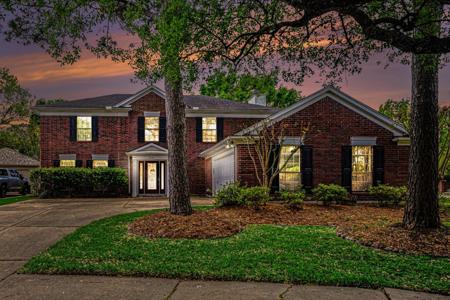 2101 Shadow Bay Circle