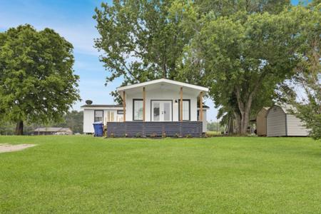 110 Lakeview Shores Drive