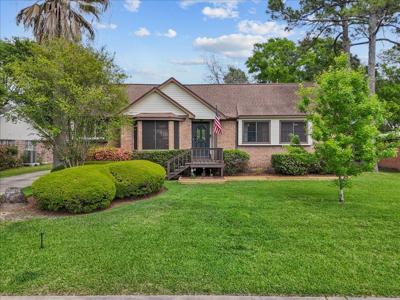 202 Harborcrest  Drive