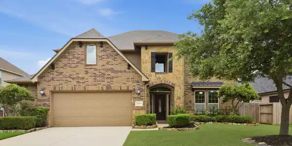 2552 Wild Oak Forest Lane