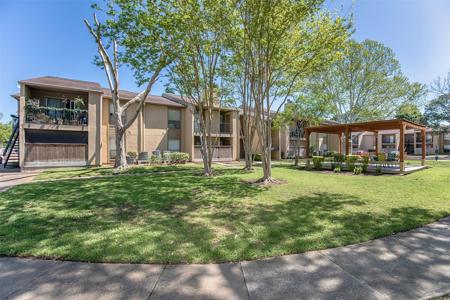 3300 Pebblebrook Drive