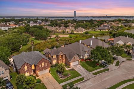 108 Marina Oaks Drive