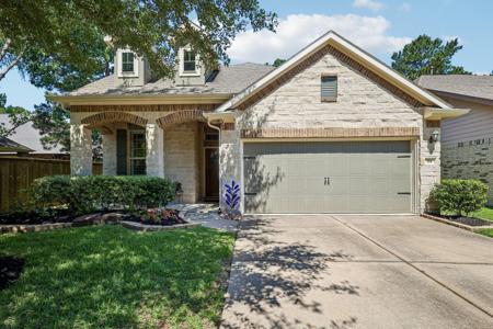 54 W Wolf Cabin Circle