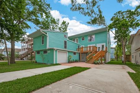 921 Ivy Road
