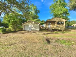 145 E Sherwood Drive