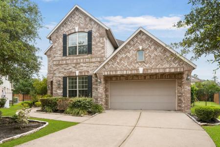 11 Pintuck Place