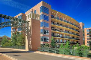 1 Waterway Court