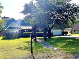 423 County Road 439