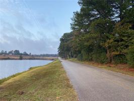 29 Lakeview Drive