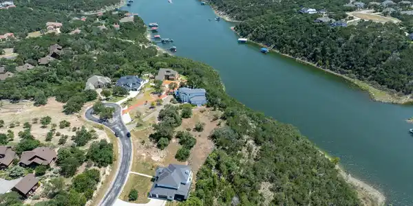 7220 Getaway Drive