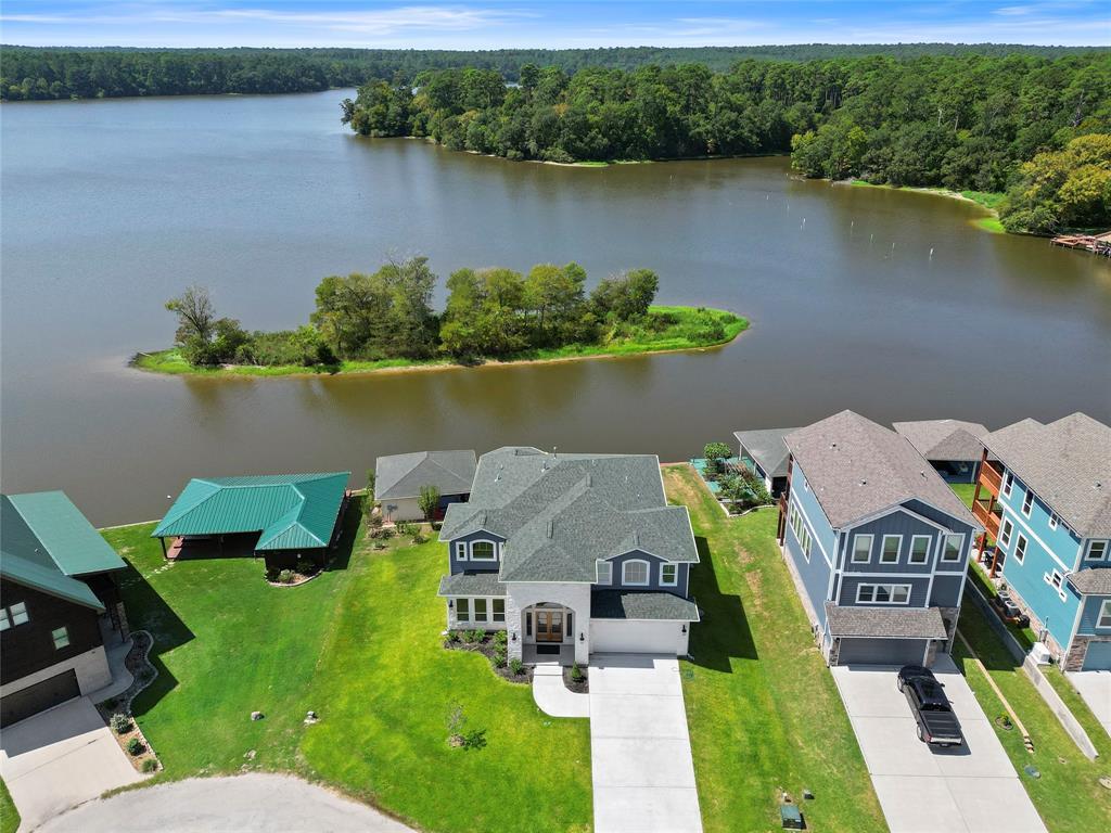 86 Cypress Bend Drive, Huntsville, TX lhrmls01310879