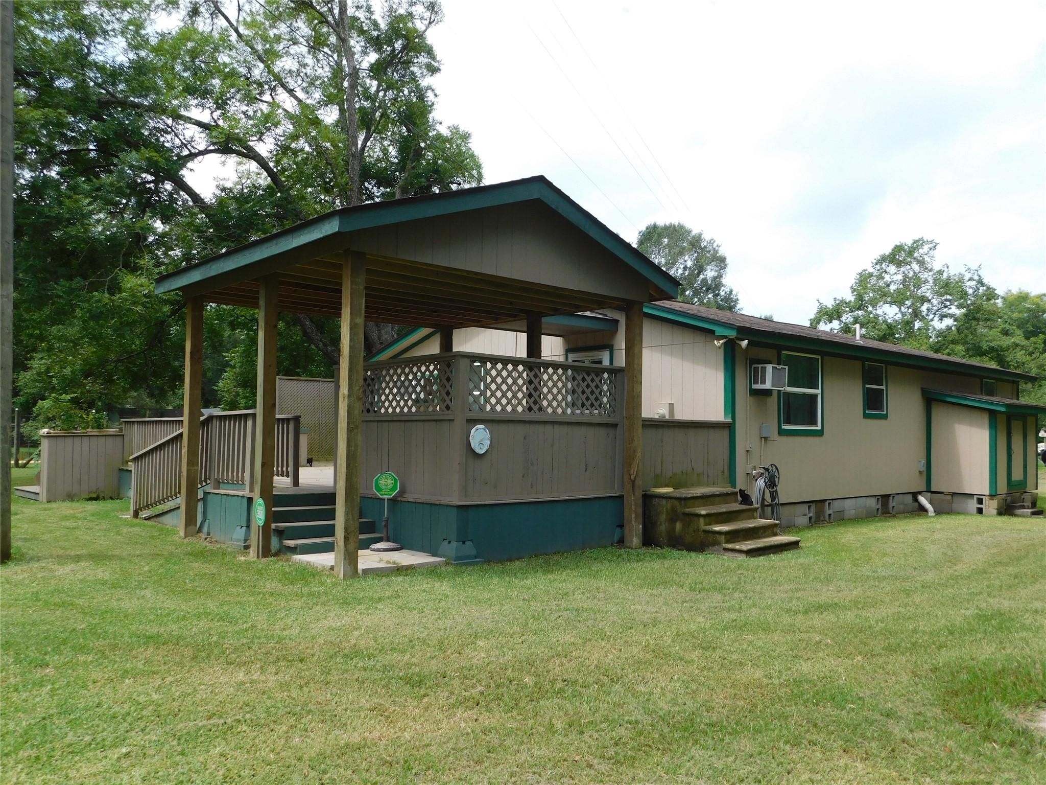 Image 2: Front of Home