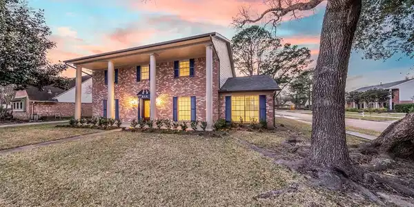 815 Chadbury Lane