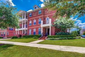 2 Olmstead Row