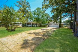 122 Oakshore Lane