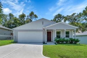 735 Cedar Point Drive