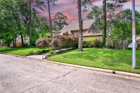 1410 Chestnut Grove Lane