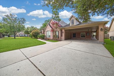 2303 Lochmere Way