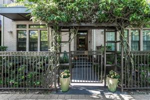 46 Riva Row
